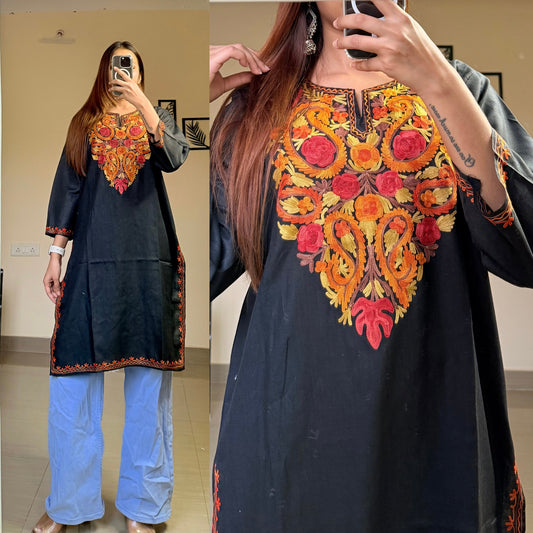 Sufiyana Kashmiri Kurti- Black