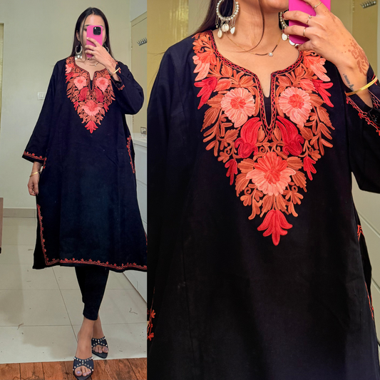 Noori Woollen Kashmiri Pheran-Black