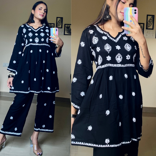 Modal Chikankari Set