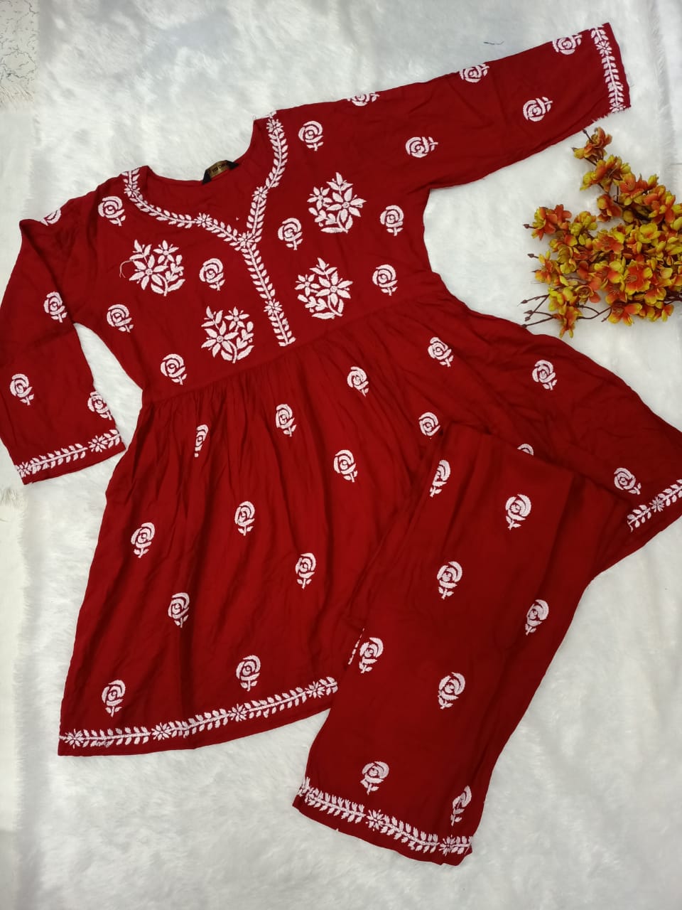 Modal Chikankari Set